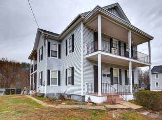 83 Plimpton St, Southbridge, MA 01550