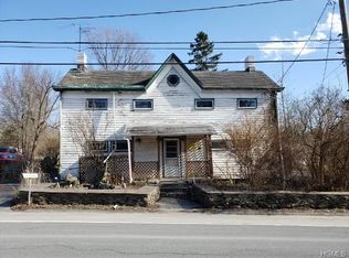 688 Burlingham Rd, Bloomingburg, NY 12721