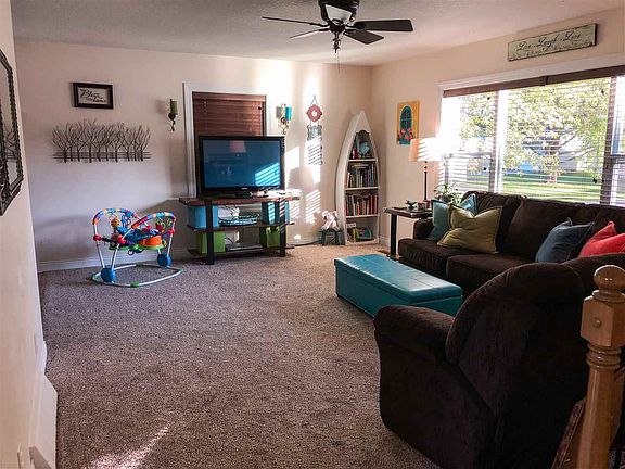 Main Floor Living