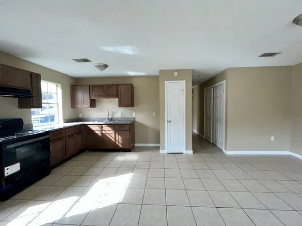 10079 El Scott Ave APT A, Baton Rouge, LA 70811