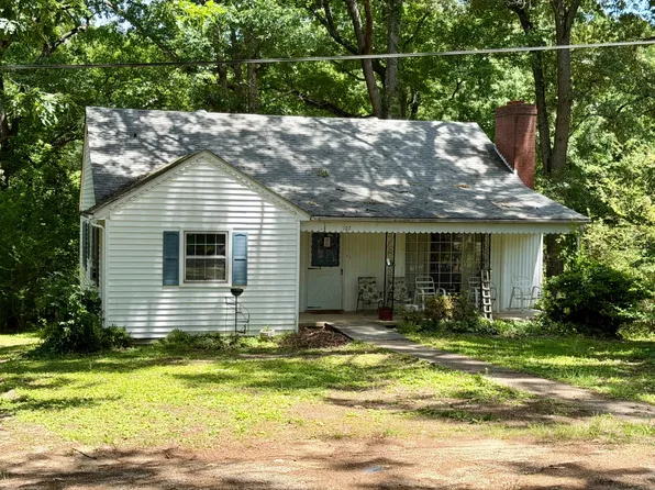 107 Park St, Boydton, VA 23917