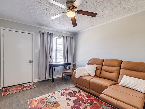 2nd image of 129 Ridgedale Dr APT 3