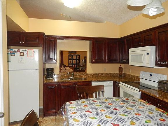 2nd image of 3703 Narroline Dr