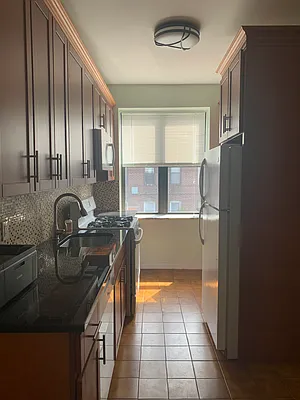 Rented by Compass | media 13