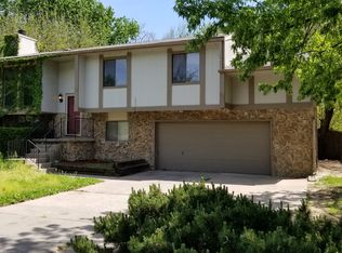 519 E 54th St S, Wichita, KS 67216