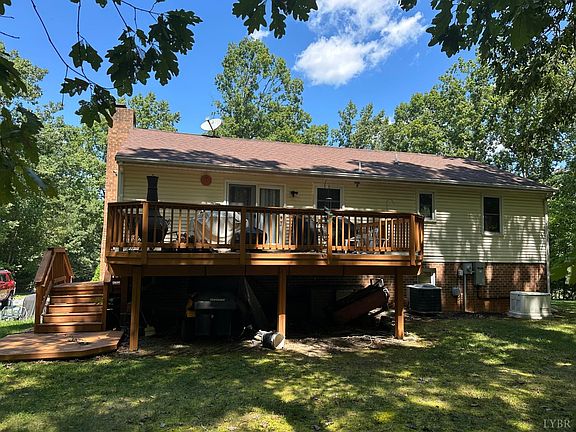 5th image of 28 N Ridge Ln