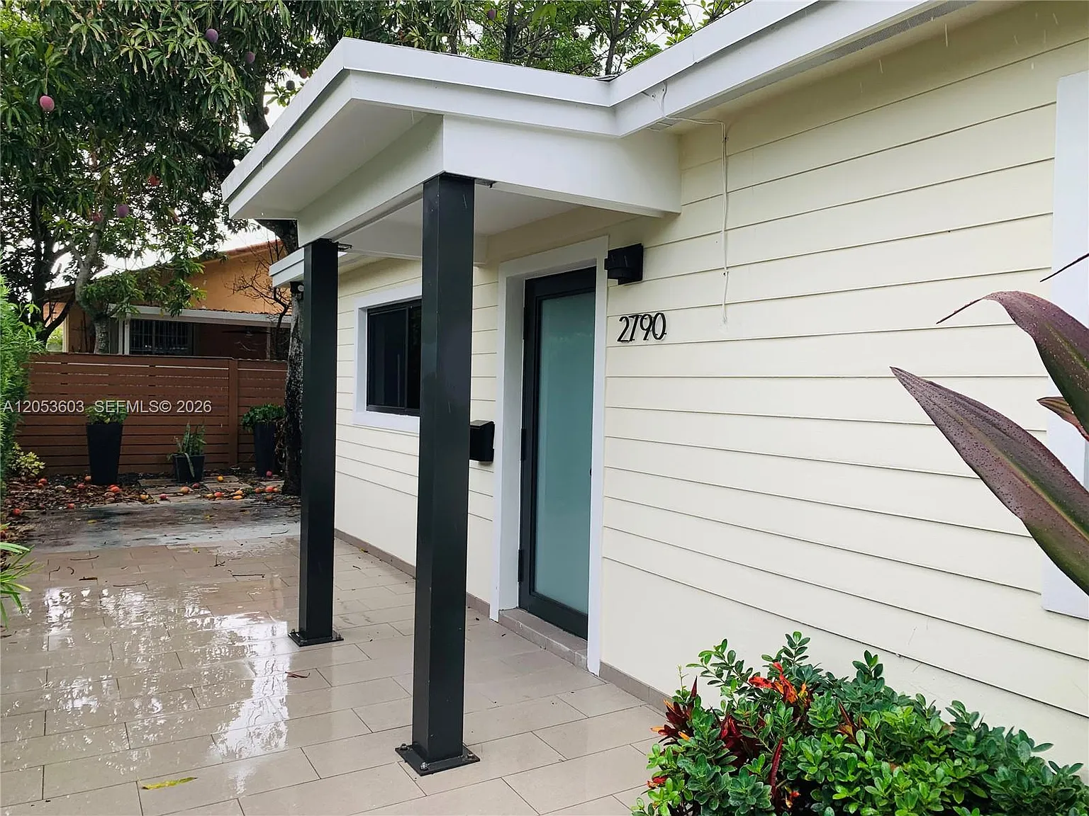 Silver Bluff Gardens — Photo 3