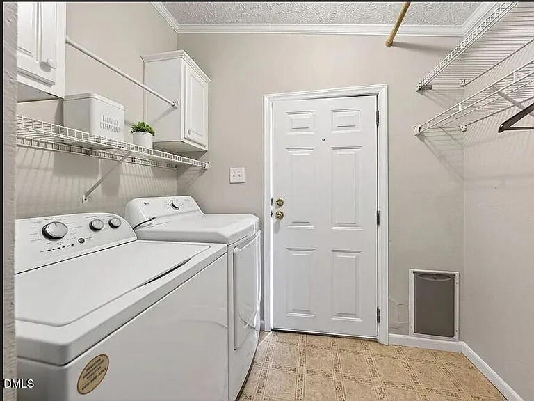 530 Avent Ferry Rd — Photo 9