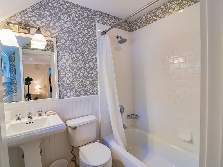 532 Abrahams Path — Photo 9