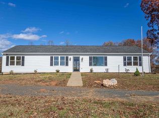 350 Monacan Park Rd, Madison Heights, VA 24572