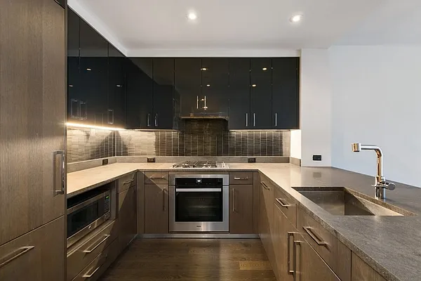 Rented by Compass | media 16