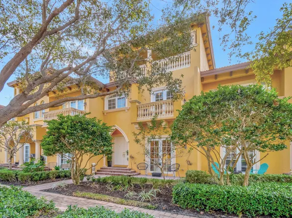 345 NE 69th Circle, Boca Raton, FL 33487