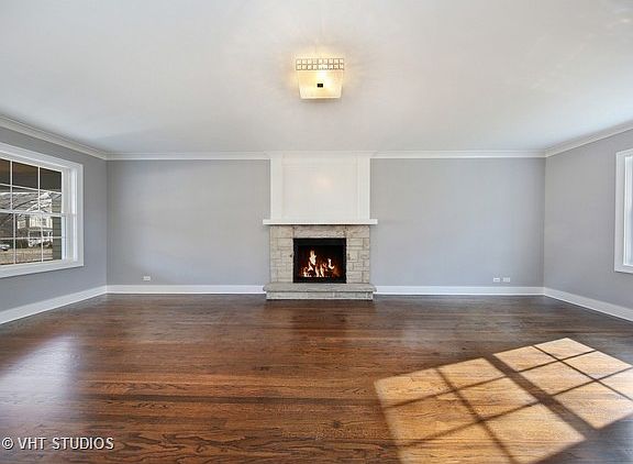 3rd image of 645 Hill Ave