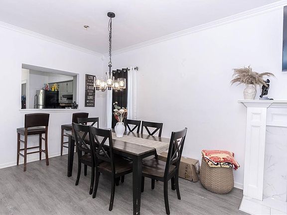3rd image of 4309 Turpin Pl