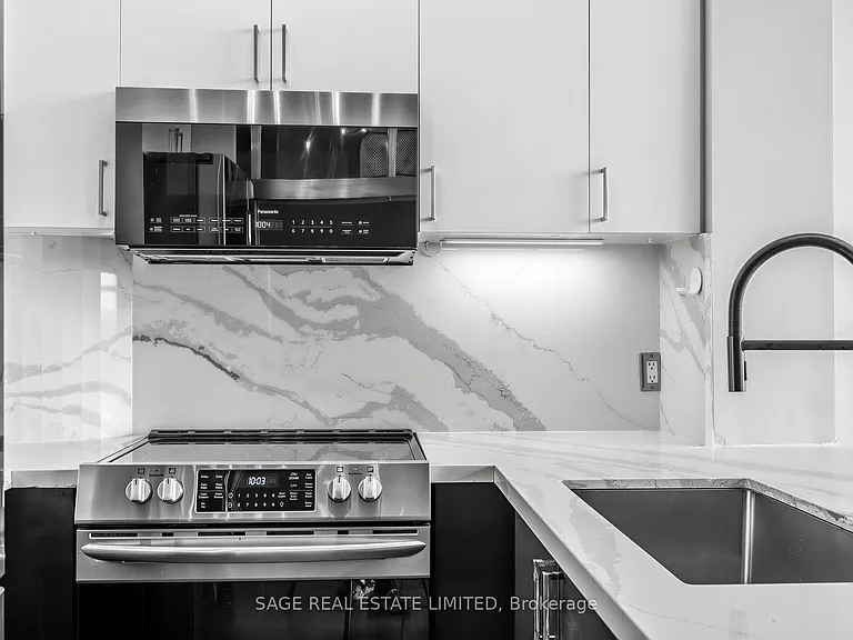 1001 Roselawn Ave #424 — Photo 14