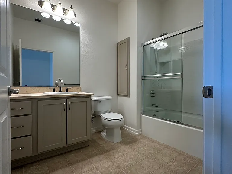 1363 El Camino Real — Photo 11