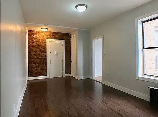 5th image of 25 Vermilyea Ave #1D