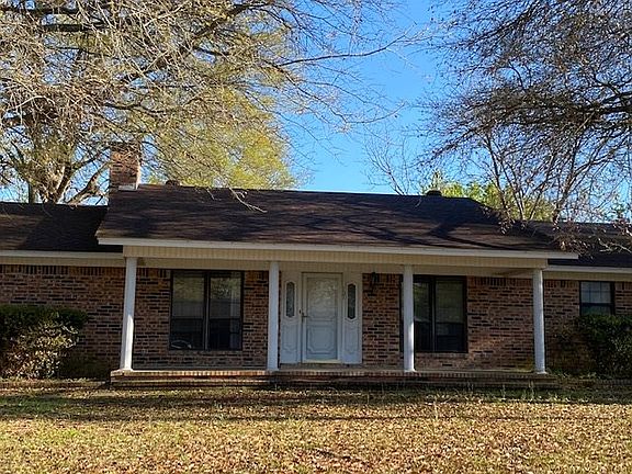 2nd image of 107 E Avenue I
