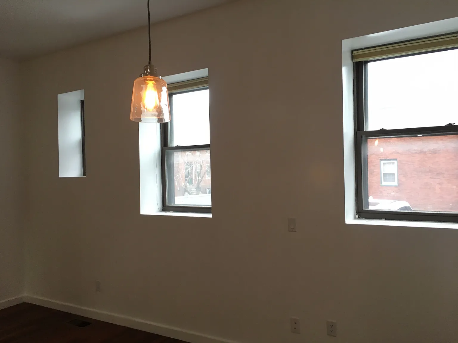 1 bed, 9999 sqft, $2,400 — Photo 2