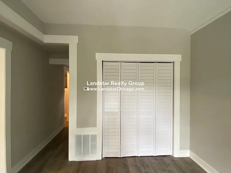 6521 N Newgard Ave #3E — Photo 6