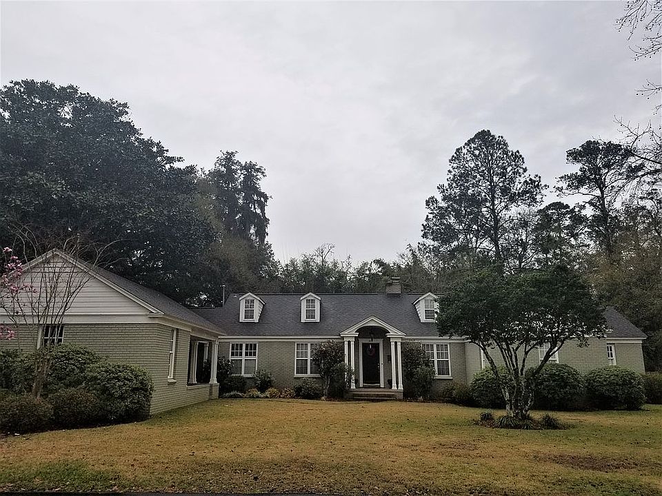 1st image of 2006 E Forest Dr