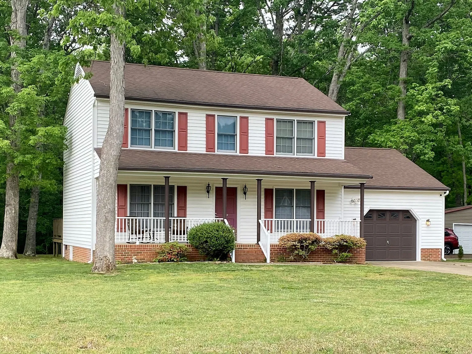 3 bed, 2.5 bath, 1600 sqft, $2,600 — Photo 2