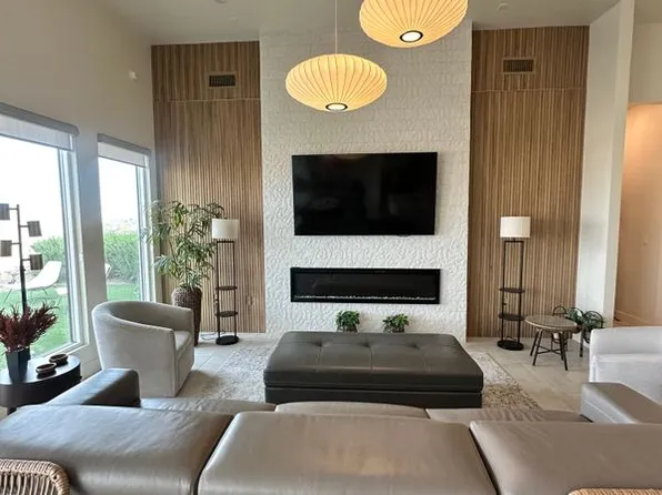 1801 Bridle Pl, El Paso, TX 79911