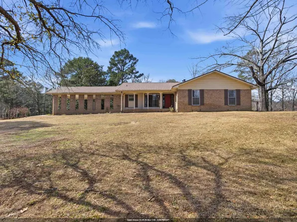 190 Forest Dr, Warrior, AL 35180