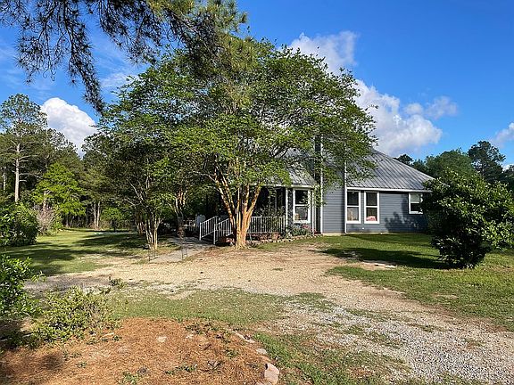 3rd image of 12755 Indian Springs Rd