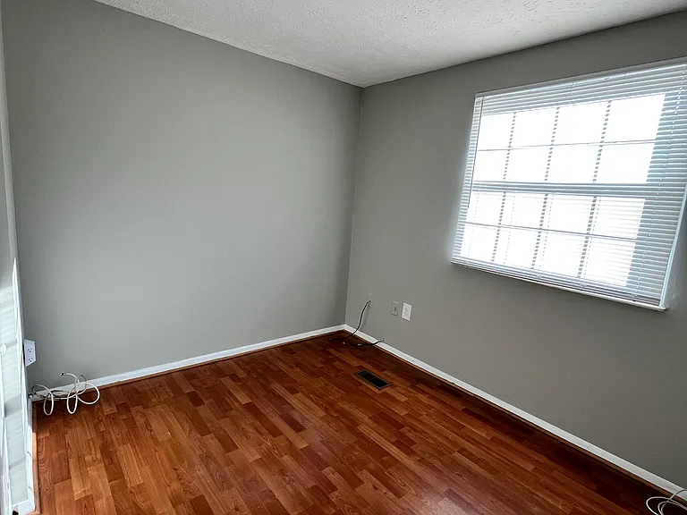 7766 Epsilon Dr — Photo 26