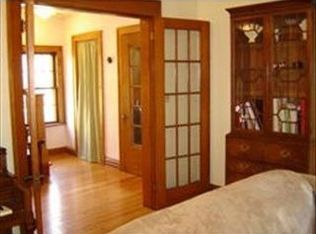 28 Triangle St, Amherst, MA 01002