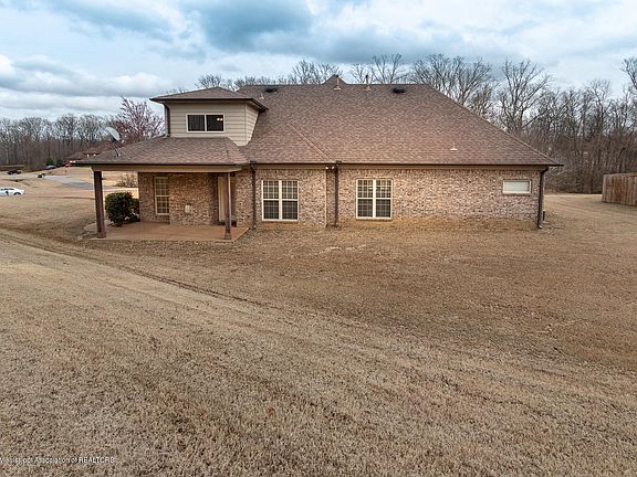 5th image of 2152 Belmarie Dr