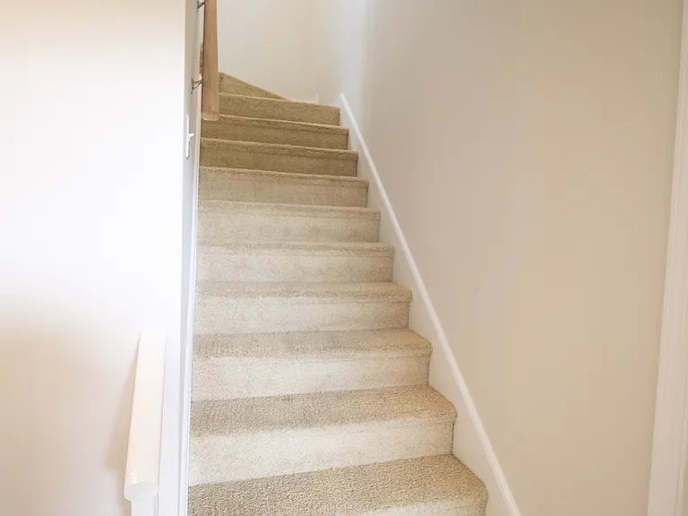 1008 Houndsbark Ct — Photo 21