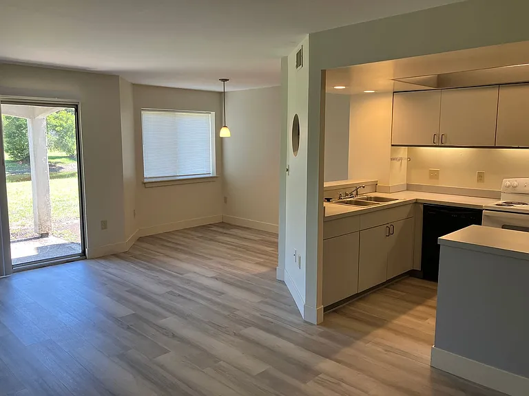 891 Mh Marina Rd #3 — Photo 4
