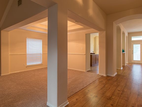 5th image of 20813 Bellerive Dr