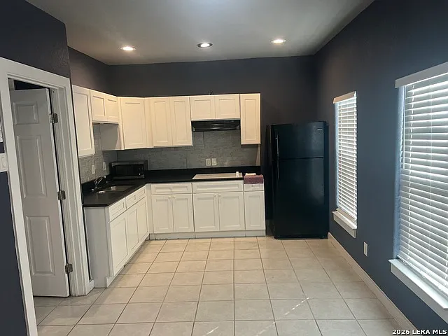 1750 W Craig Pl — Photo 5