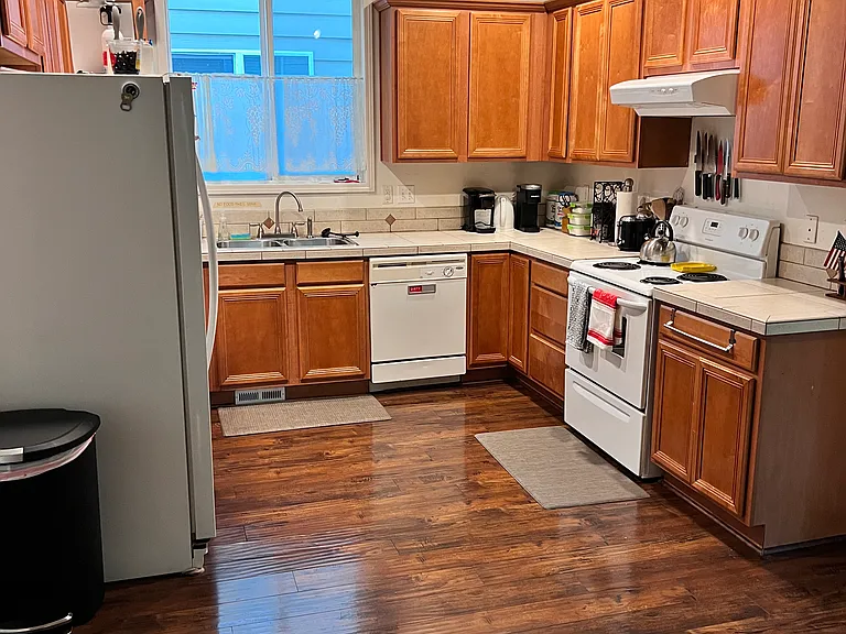 6664 SE 72nd Ave — Photo 6