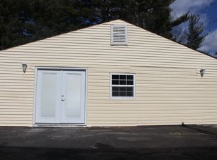 6412 Rolling Ridge Dr, Capitol Heights, MD 20743