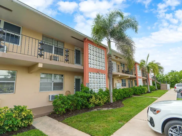 2106 NE 56th Court #204, Fort Lauderdale, FL 33308