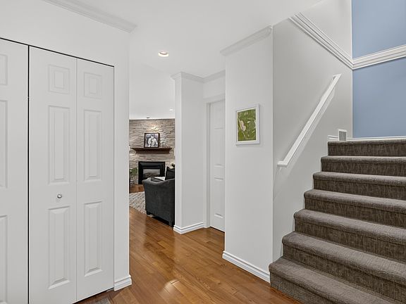 4th image of 12741 16th Ave #102