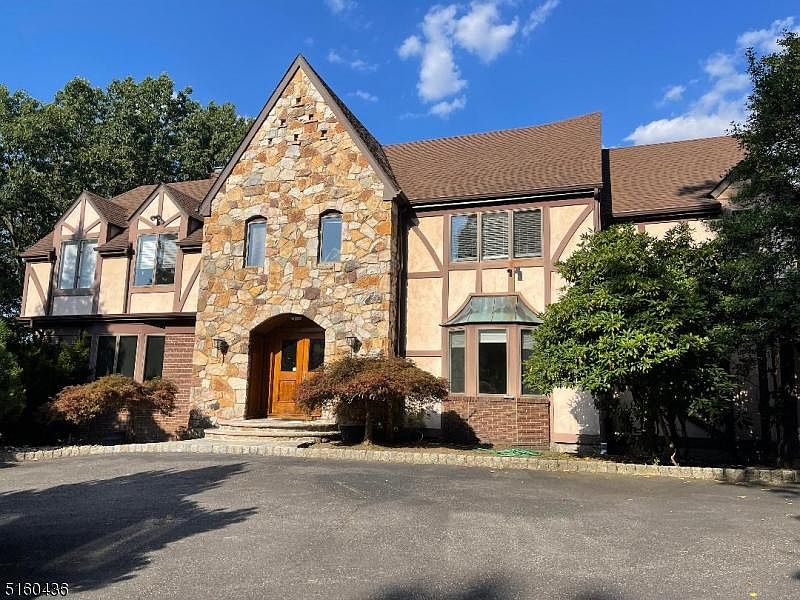 158 Deer Run, Watchung, NJ 07069 | Zillow