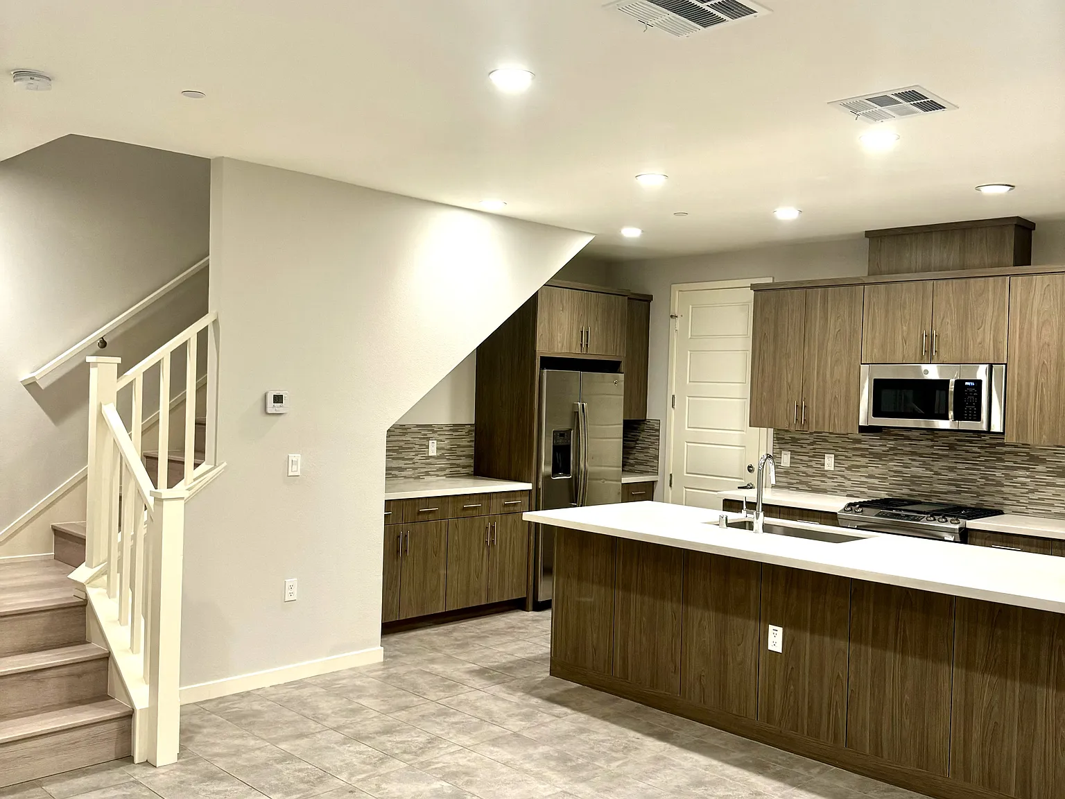 19508 Herringbone Dr — Photo 2