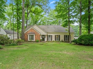 2155 Wickersham Ln, Germantown, TN 38139