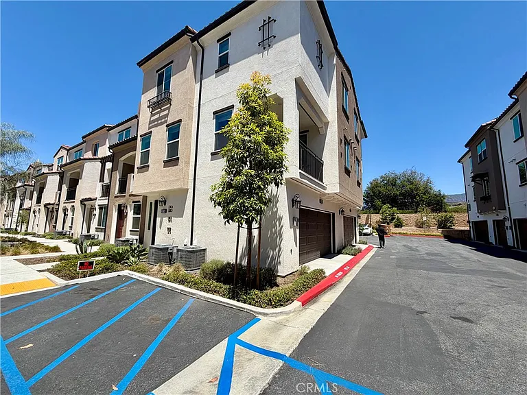 3816 Verdana — Photo 22