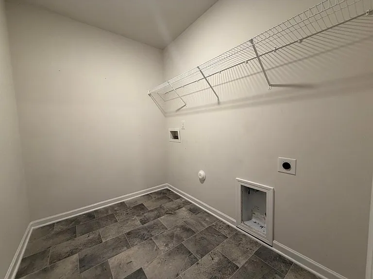 7129 Finnigan Rd — Photo 18