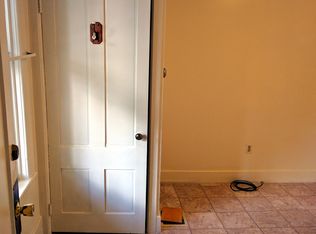 133 Roxbury St APT 6, Keene, NH 03431