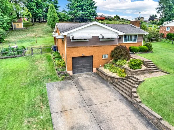 116 Long Dr, Irwin, PA 15642
