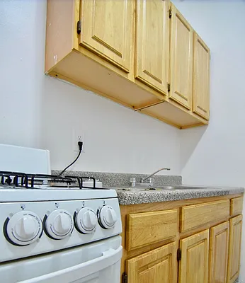 Rented by (LEGACY NOT ACTIVE) DiGiulio Group Real Estate, LLC | media 28