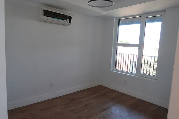 Rented by Spot It Realty LLC | media 3