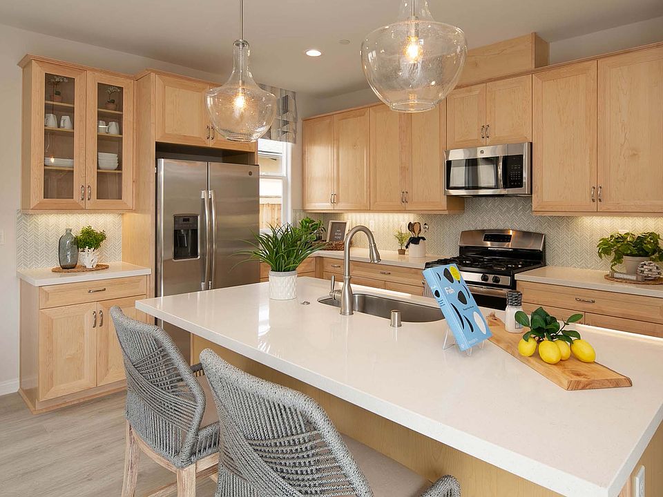 Paseos Residence 1 Model